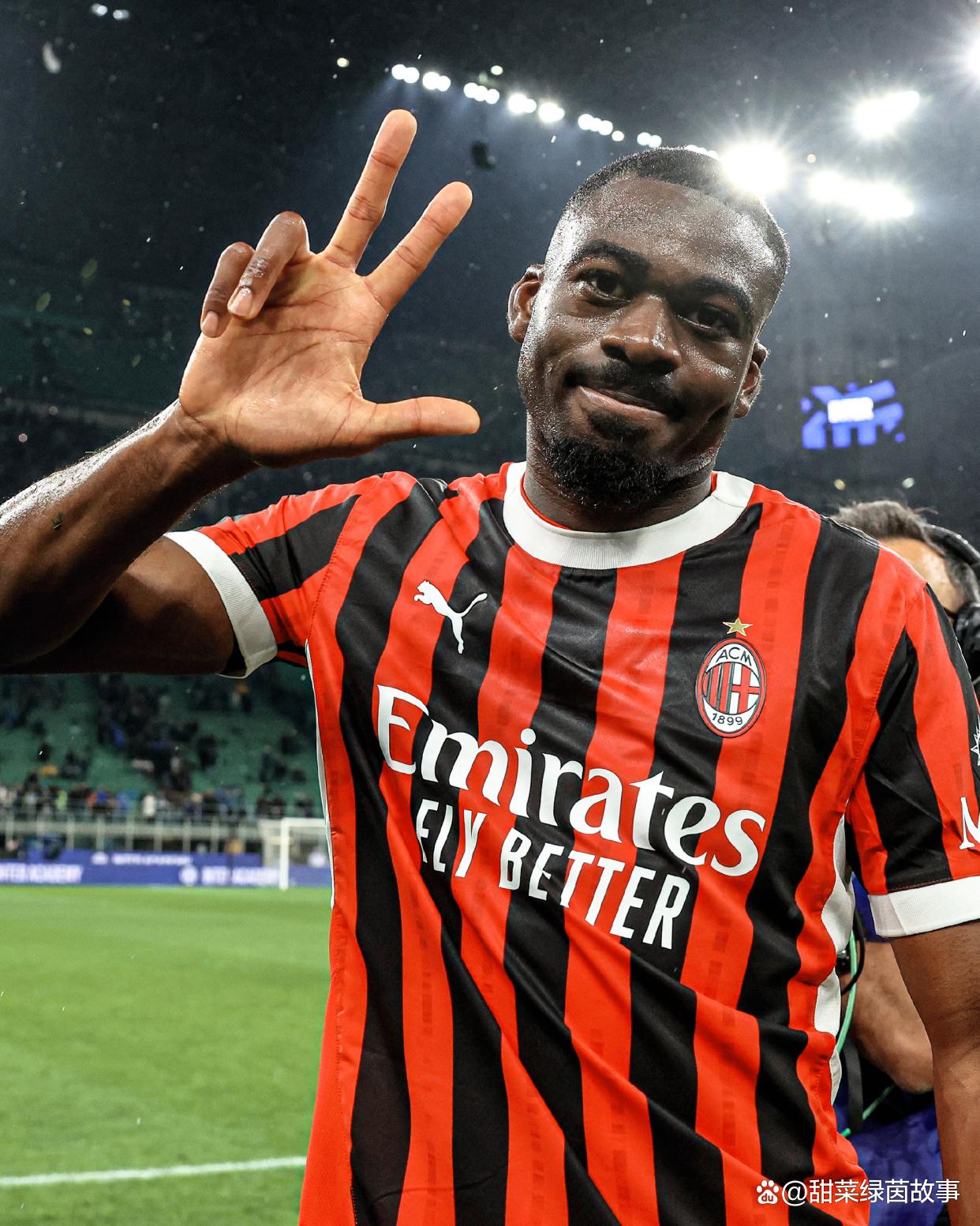 APP下载_包含AC米兰意甲战胜罗马，莱奥突破奏效的词条